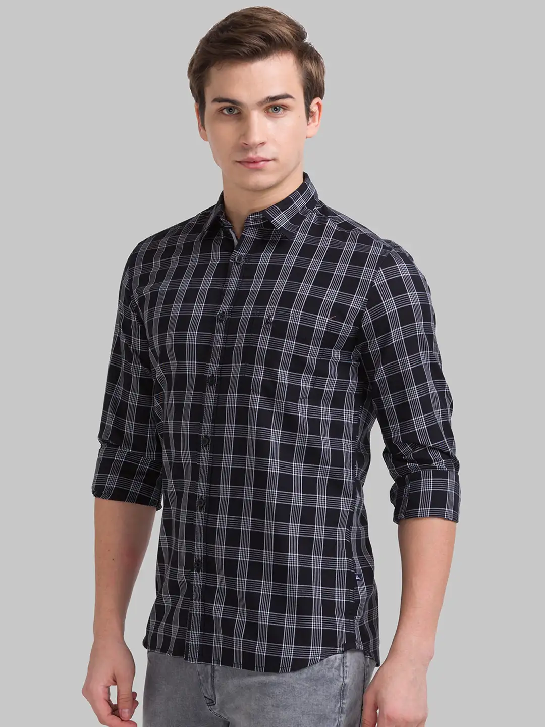 Men Black Slim Fit Checks Cotton Full Sleeve Shirts - Image 2