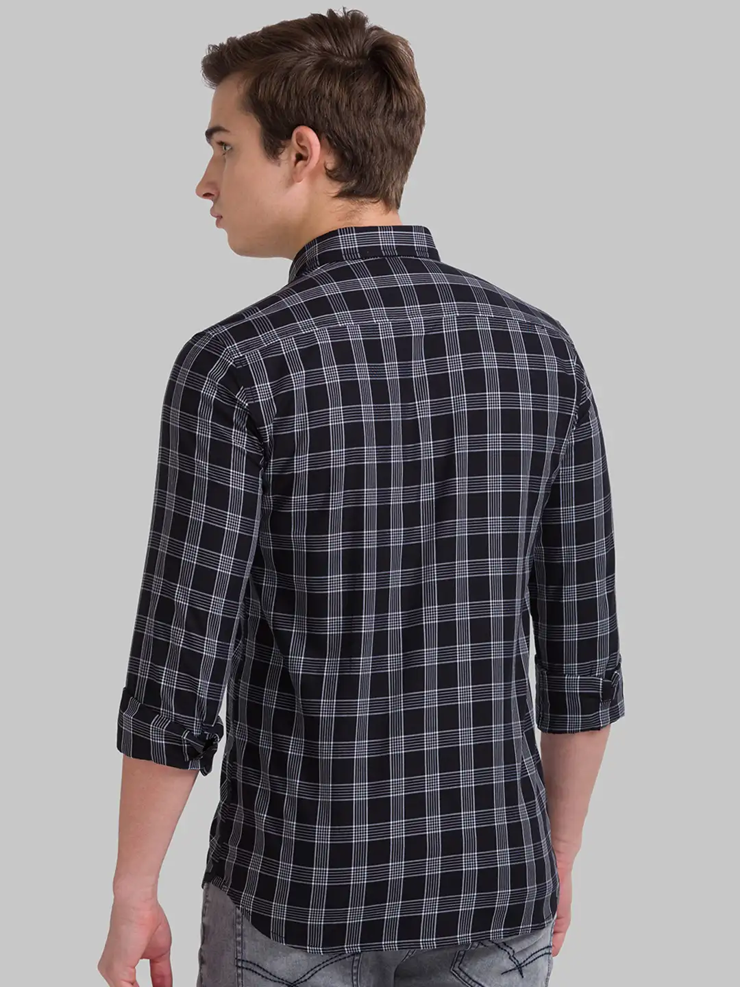 Men Black Slim Fit Checks Cotton Full Sleeve Shirts - Image 3