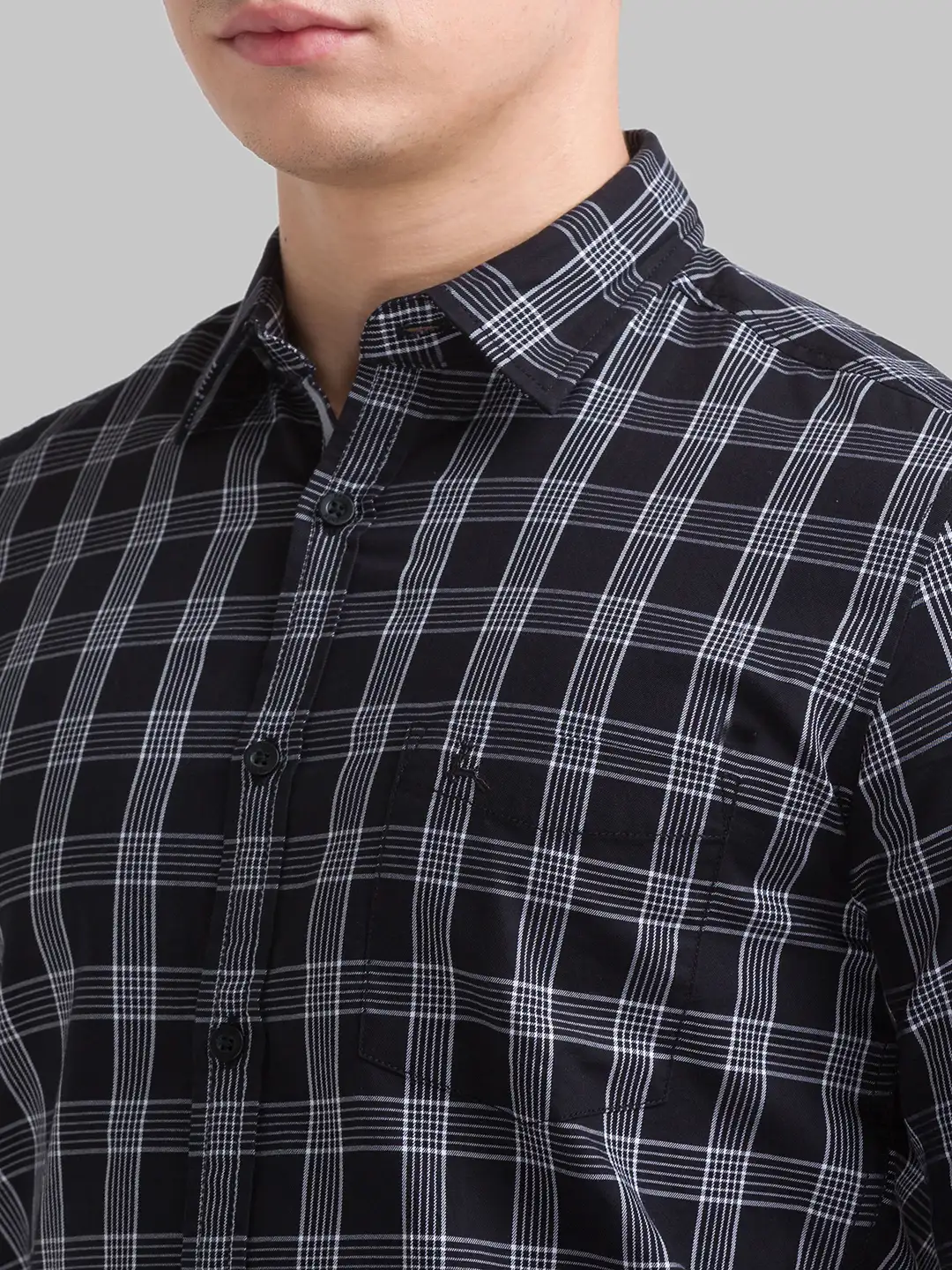 Men Black Slim Fit Checks Cotton Full Sleeve Shirts - Image 5