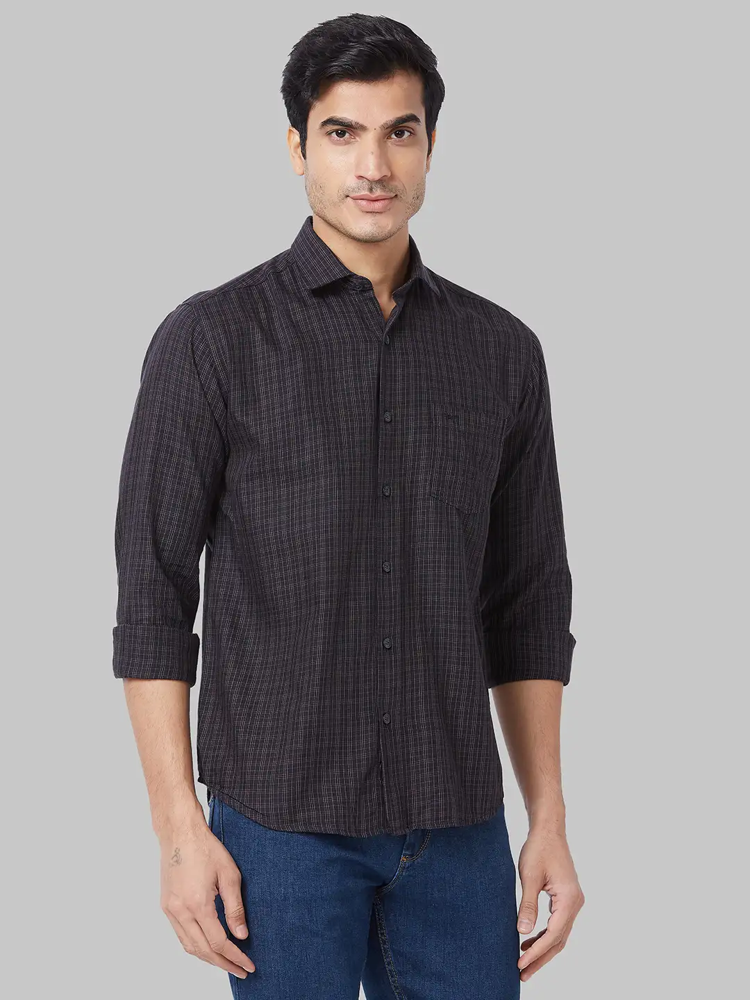 Men Black Slim Fit Checks Cotton Shirts - Image 2