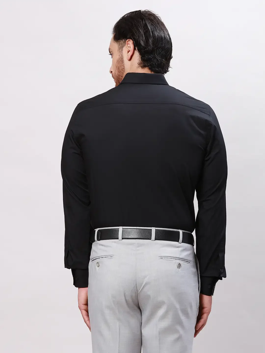 Park Avenue Men Black Slim Fit Plain Cotton Formal Shirt - Image 4