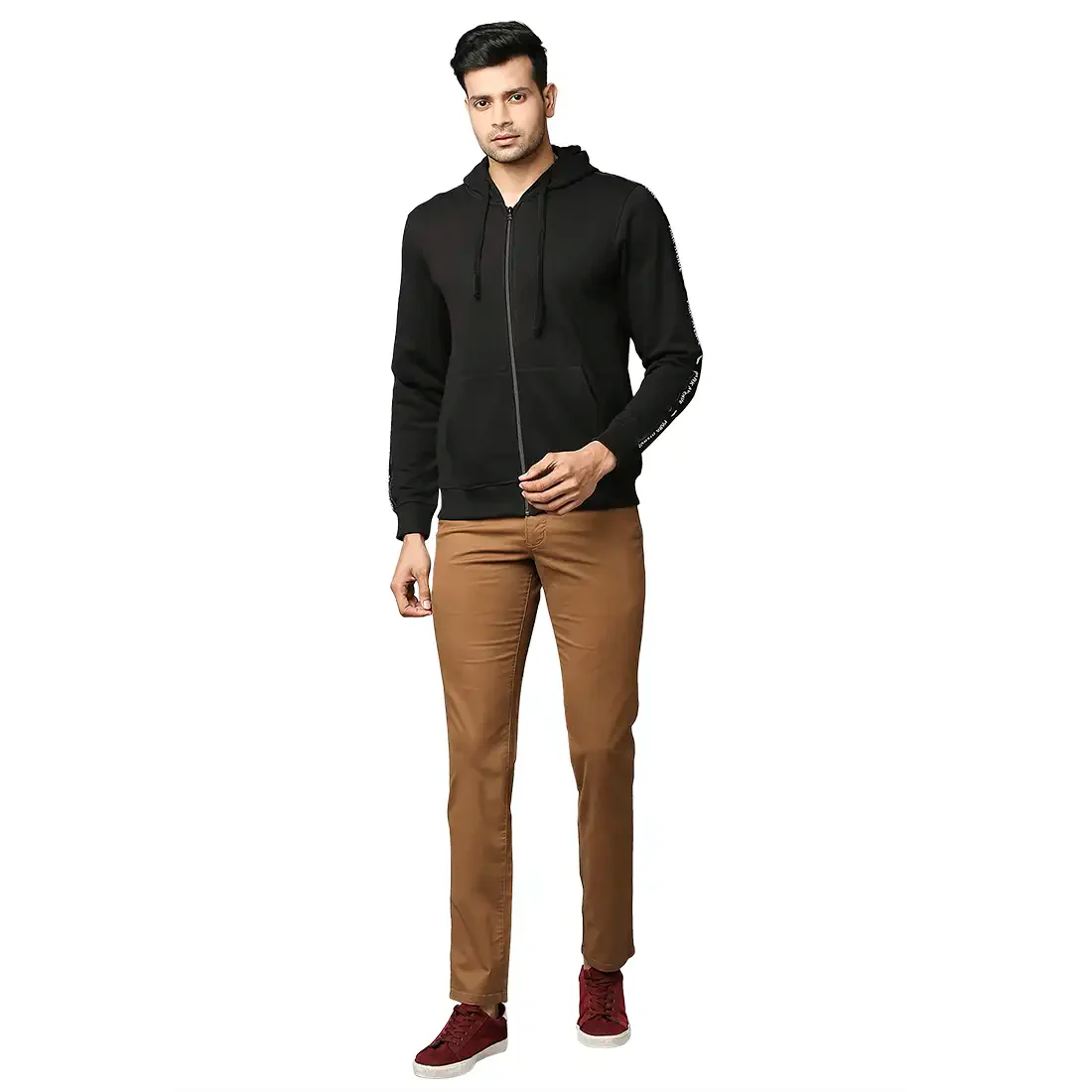 Men Black Slim Fit Print Cotton Polyester Blend Sweatshirts - Image 5
