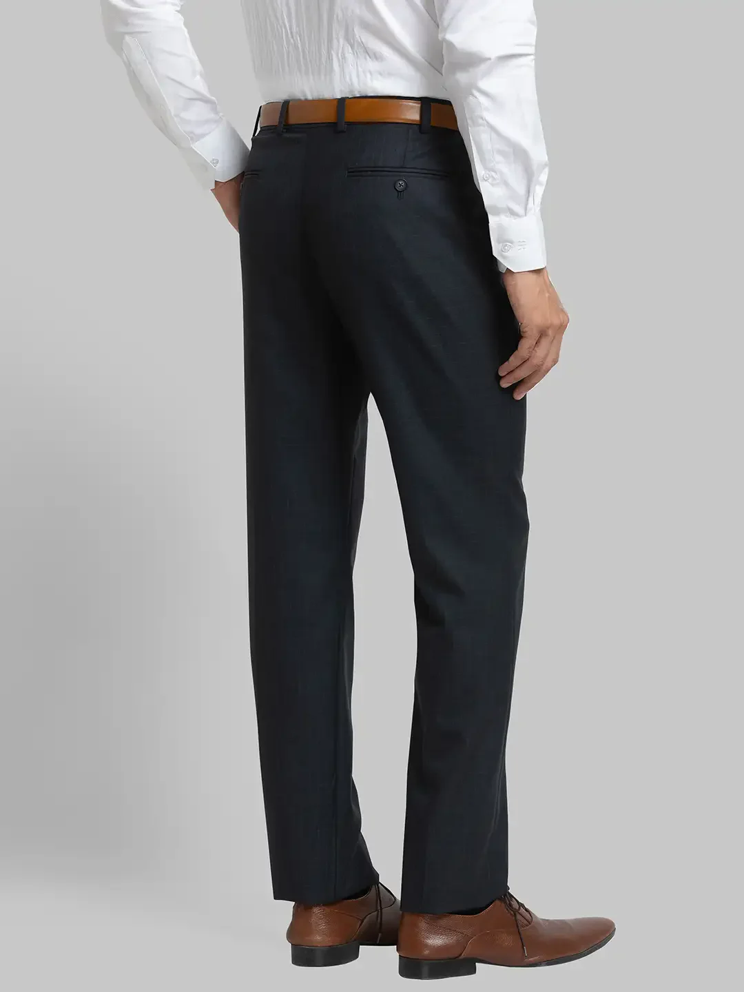 Men Black Smart Fit Checks Polyester Blend Trouser - Image 4