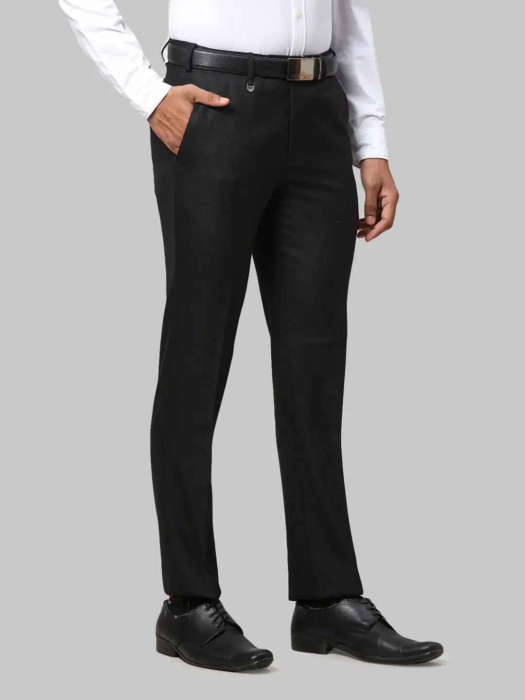 Men Black Super Slim Fit Structure Polyester Blend Trouser - Image 2