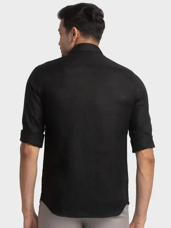 Men Black Tailored Fit Piece Dyed Linen Full Sleeve Shirts - Image 4
