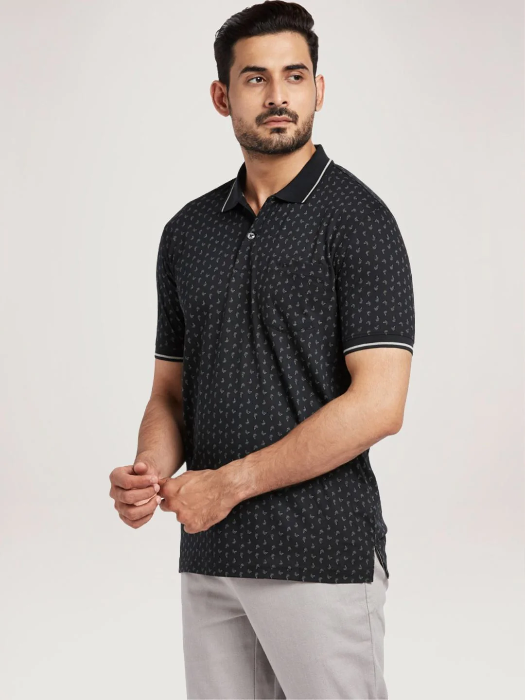 Men Black Tailored Fit Print Cotton Half Sleeve T-Shirt - Image 6