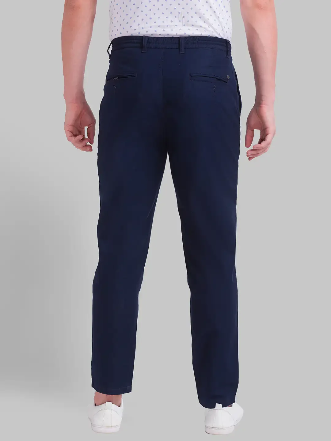 Men Blue Comfort Fit Solid Cotton Blend Trouser - Image 4
