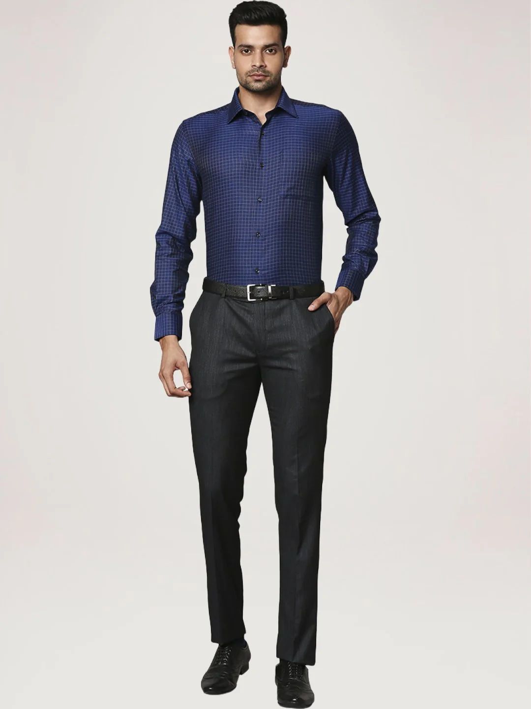 Men Blue Contemporary Fit Checks Cotton Cut Collar Shirts