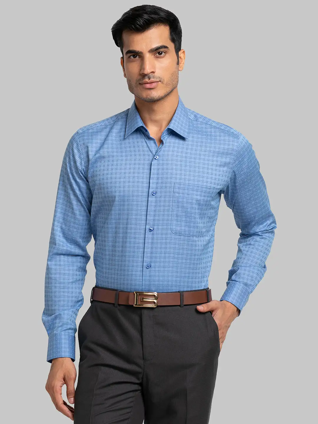 Men Blue Contemporary Fit Checks Cotton Cut Collar Shirts