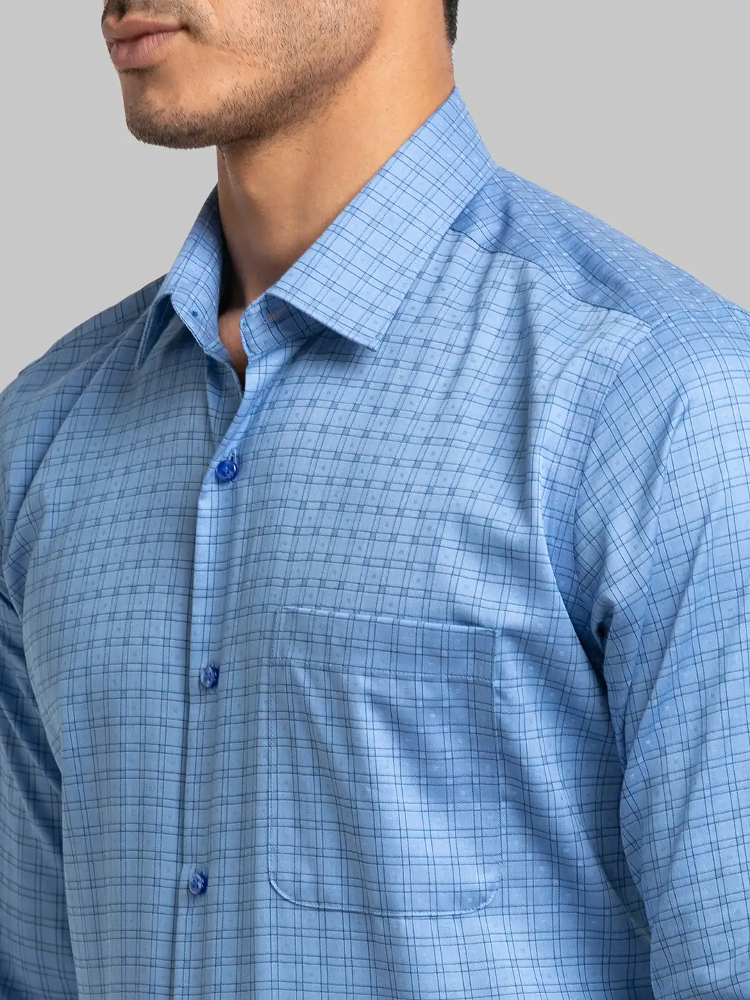 Men Blue Contemporary Fit Checks Cotton Cut Collar Shirts - Image 6