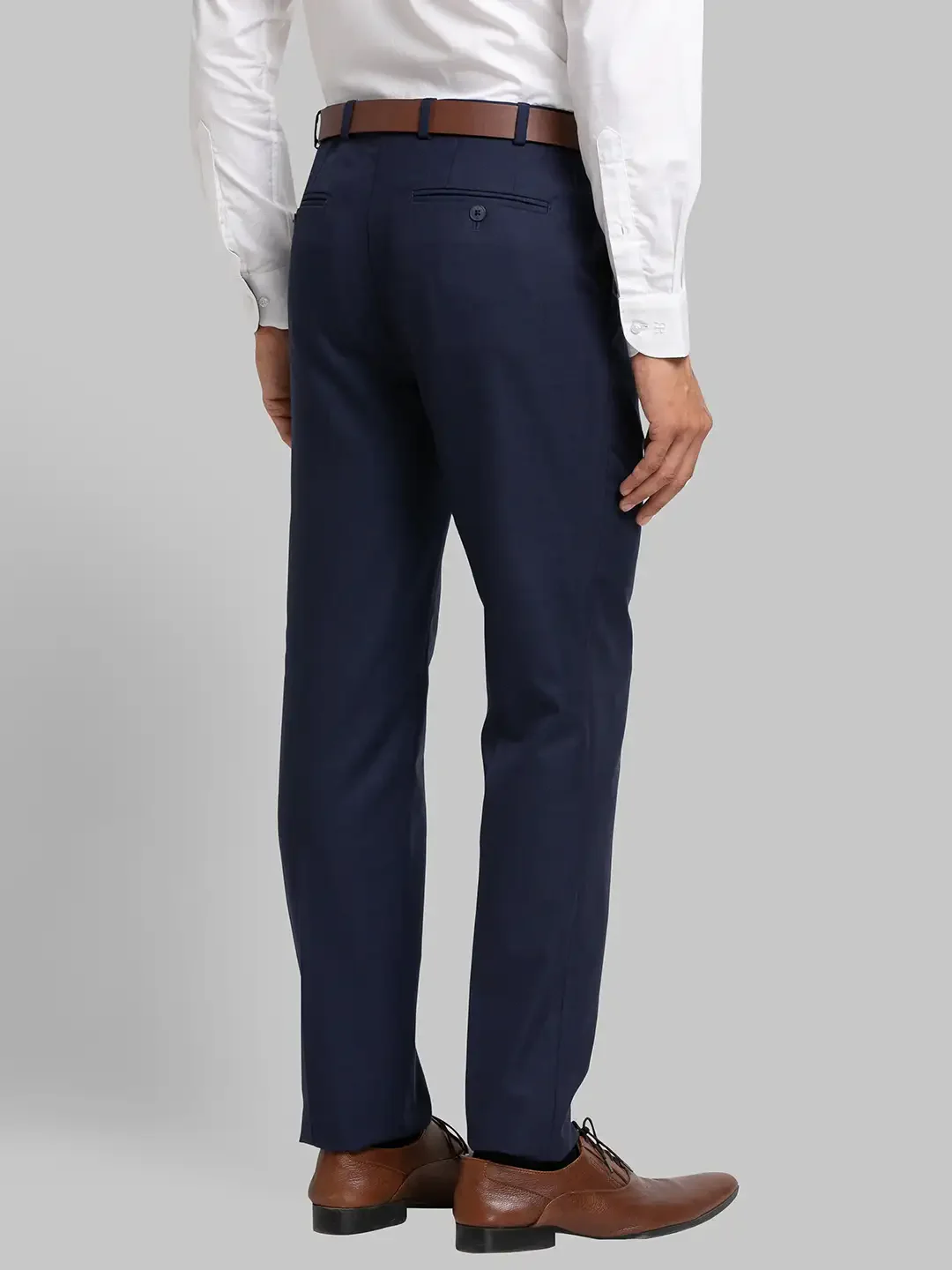 Men Blue Contemporary Fit Checks Polyester Blend Trouser - Image 4