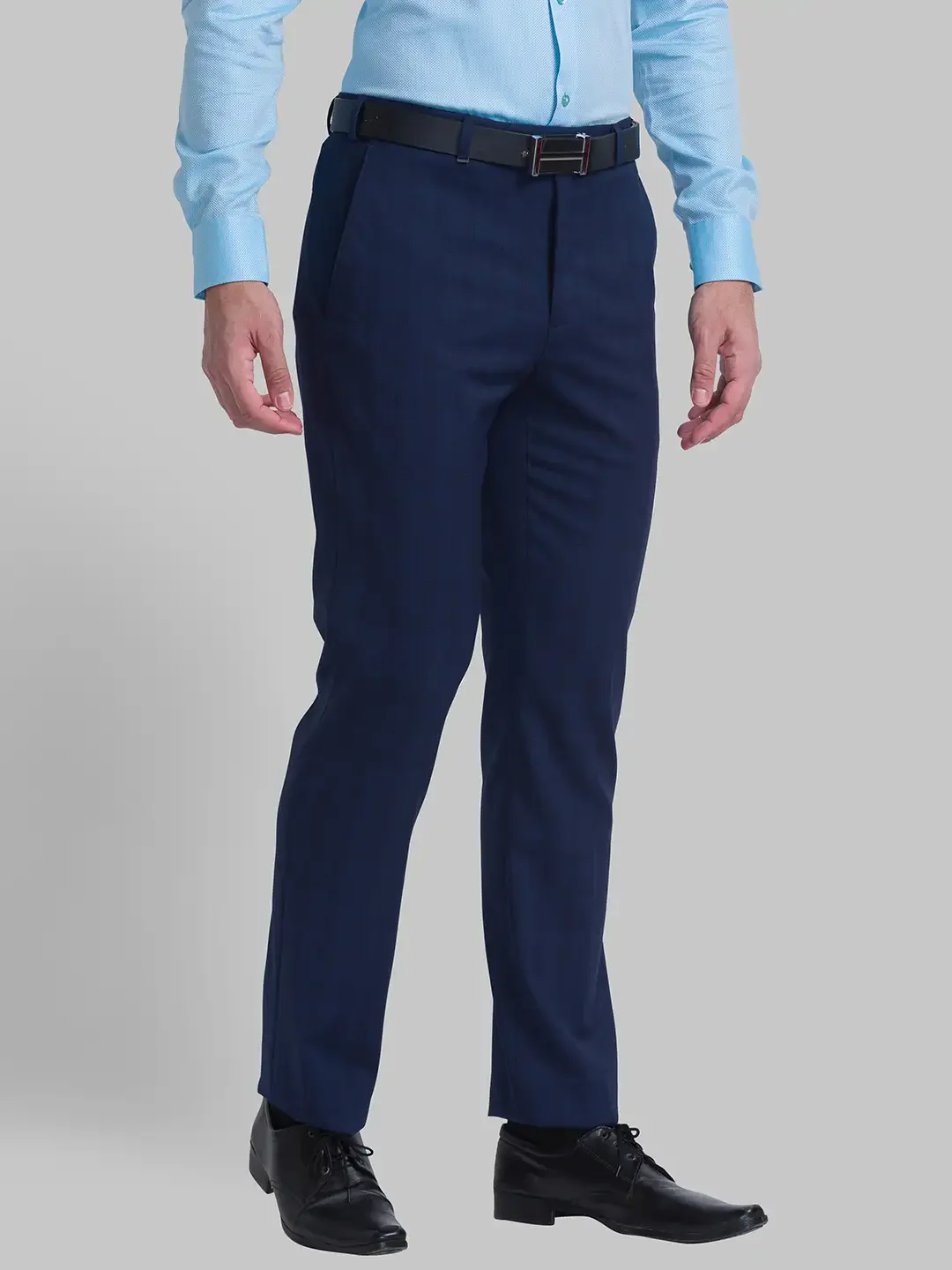 Men Blue Contemporary Fit Checks Polyester Blend Trouser - Image 2