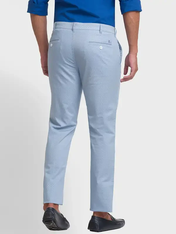 Men Blue Contemporary Fit Print Cotton Blend Trouser - Image 4