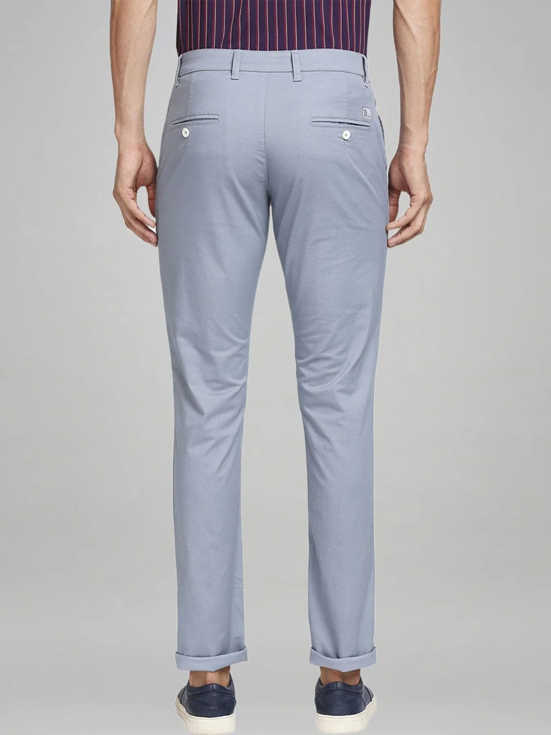 Men Blue Contemporary Fit Print Cotton Blend Trouser - Image 3