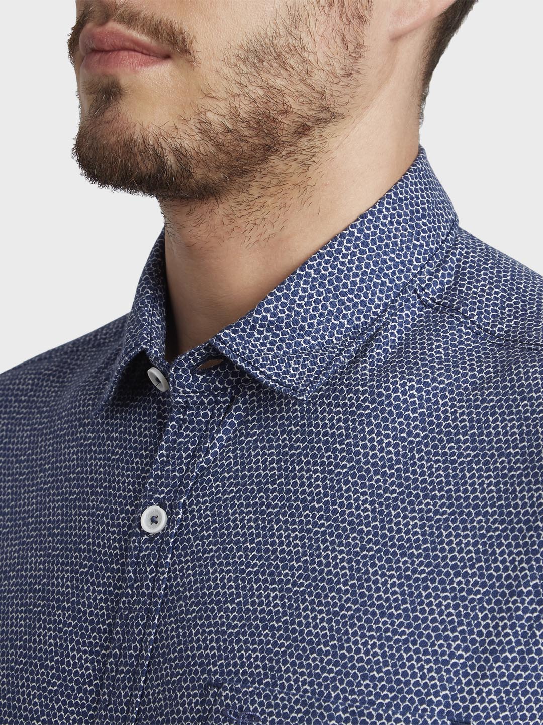 Men Blue Contemporary Fit Print Cotton Full Sleeve Shirts - Image 5