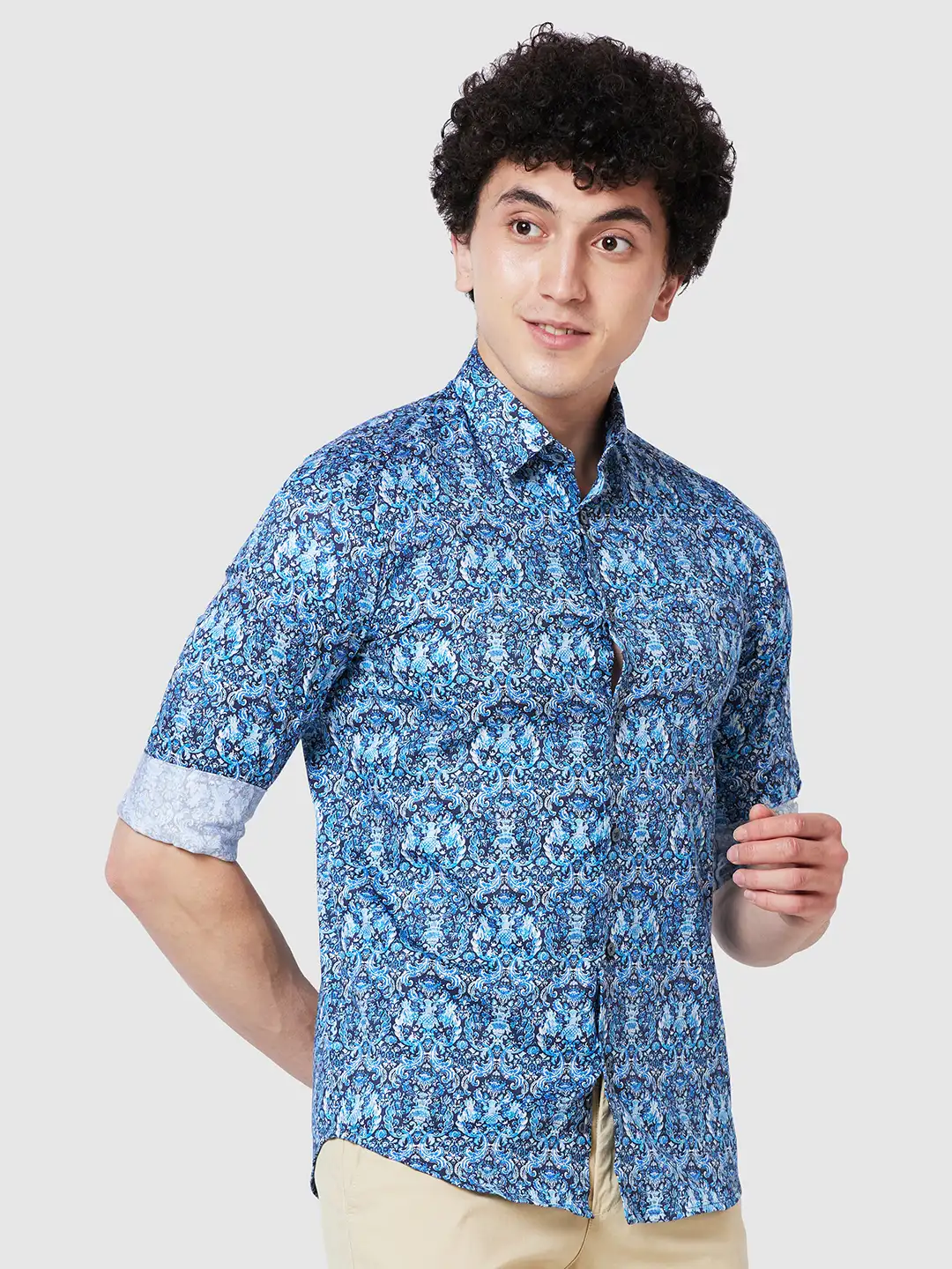 Men Blue Contemporary Fit Print Cotton Full Sleeve Shirts - Image 2
