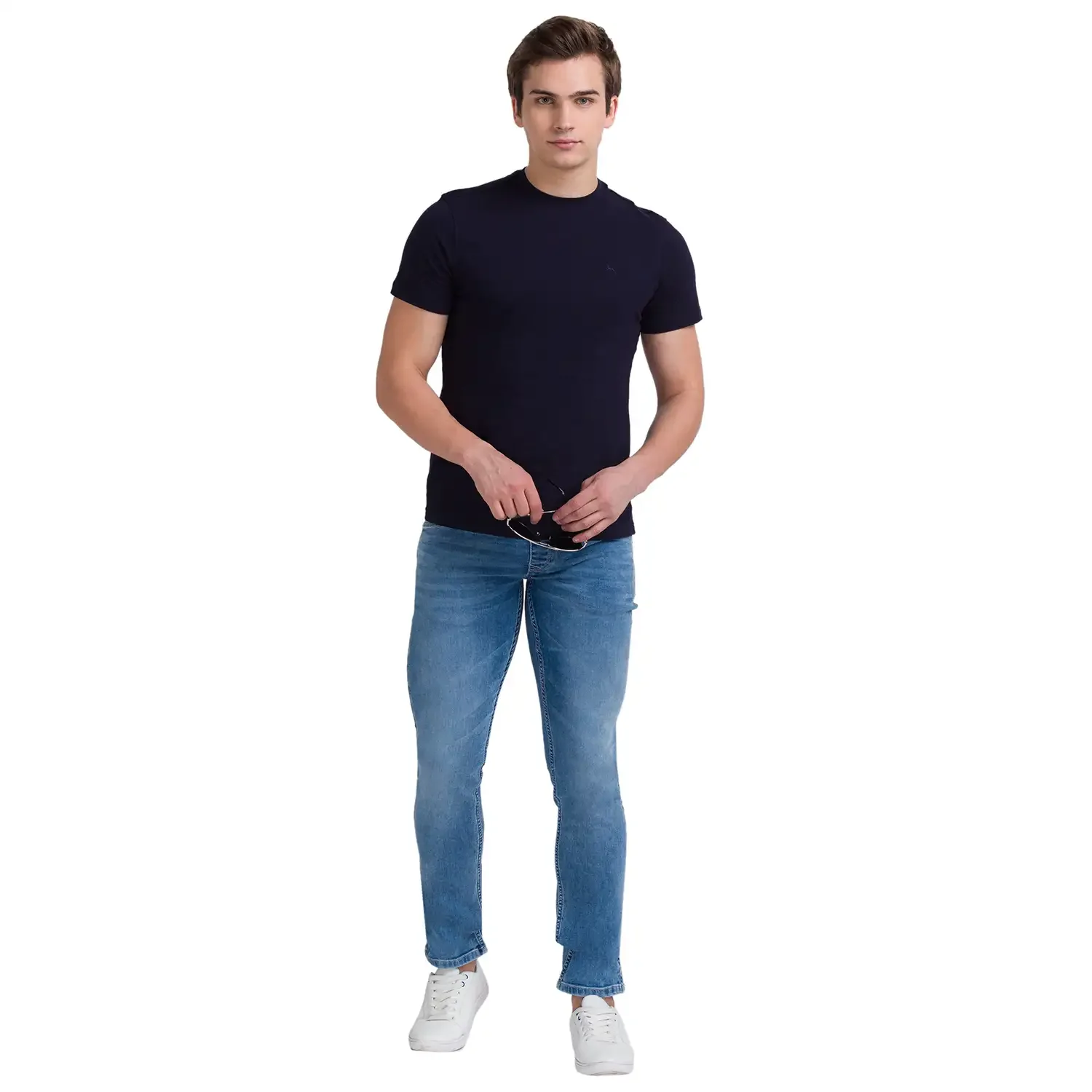 Men Blue Jogger Fit Dobby Cotton Blend Jeans - Image 4