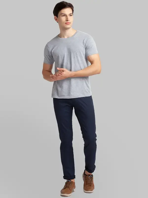 Men Blue Low Rise Tapered Fit Print Cotton Blend Trouser - Image 5