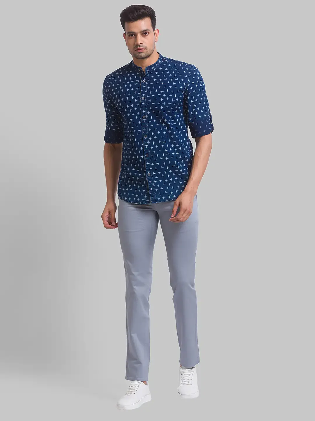 Men Blue Lrt Fit Print Cotton Blend Trouser - Image 5