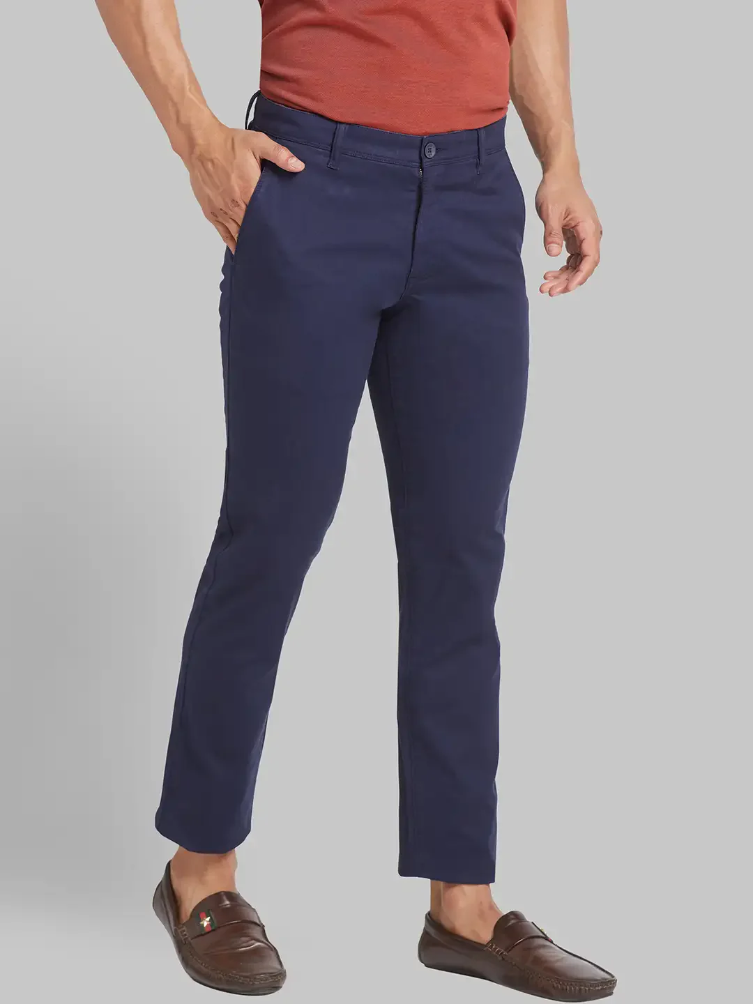 Parx Men Blue Low Rise Tapered Fit Solid Cotton Blend Trouser - Image 2