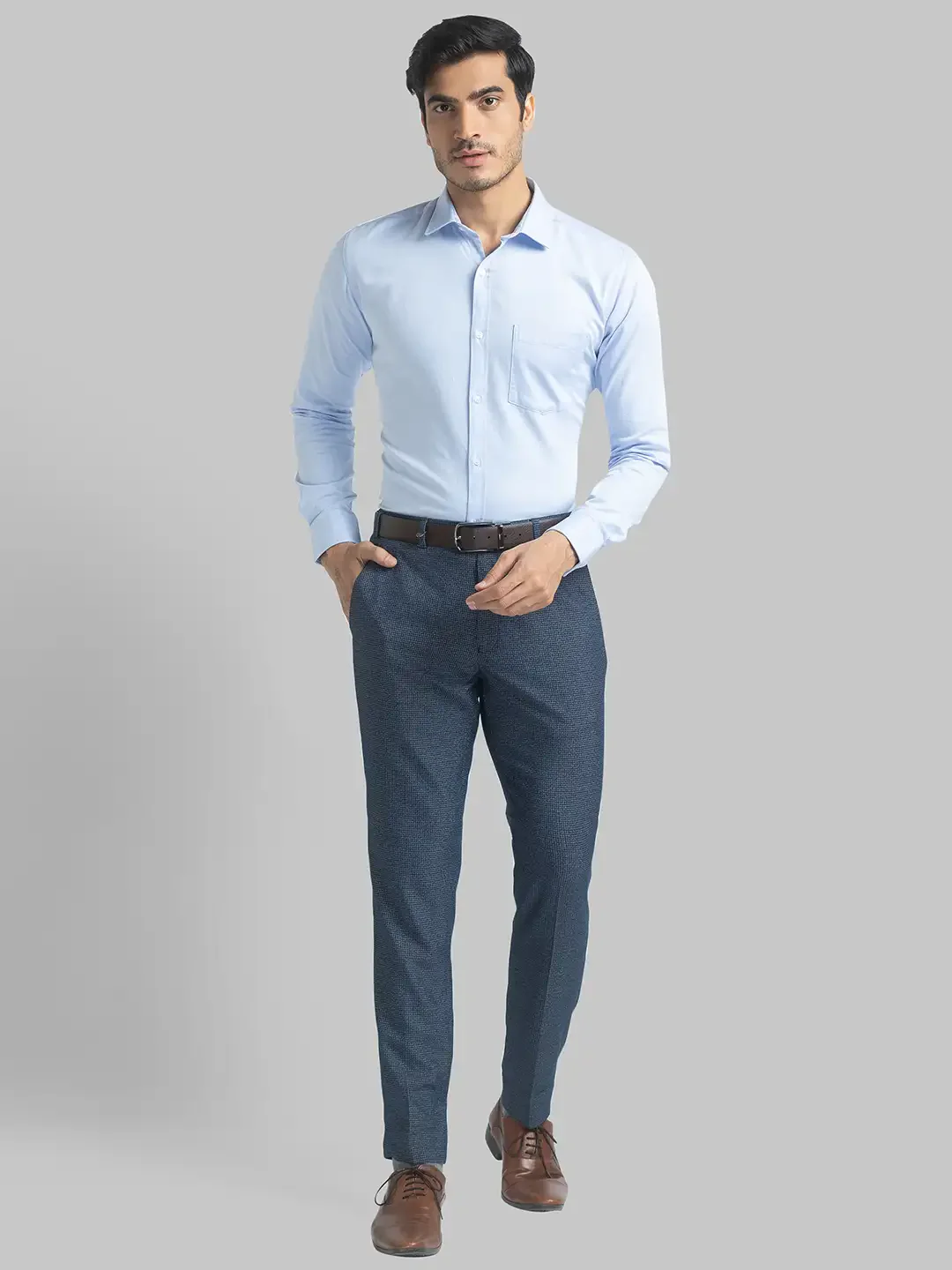 Men Blue Neo Classic Fit Checks Cotton Trouser - Image 5
