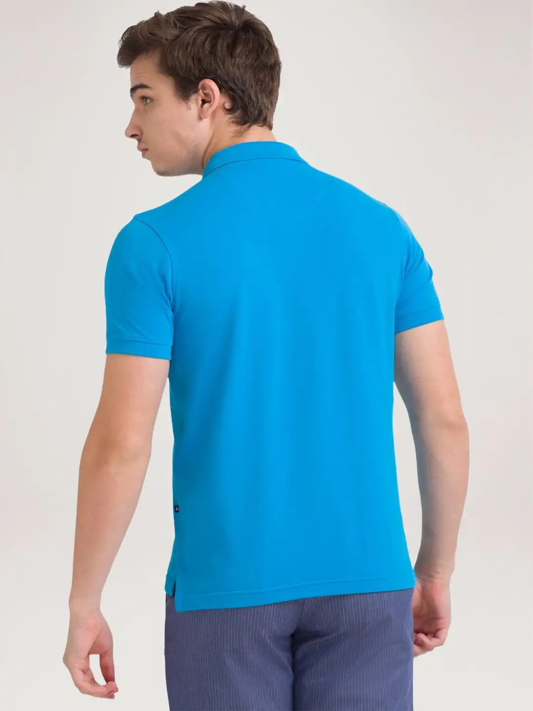 Men Blue Regular Fit Solid Cotton Round Neck Collar Polo T-Shirt - Image 4