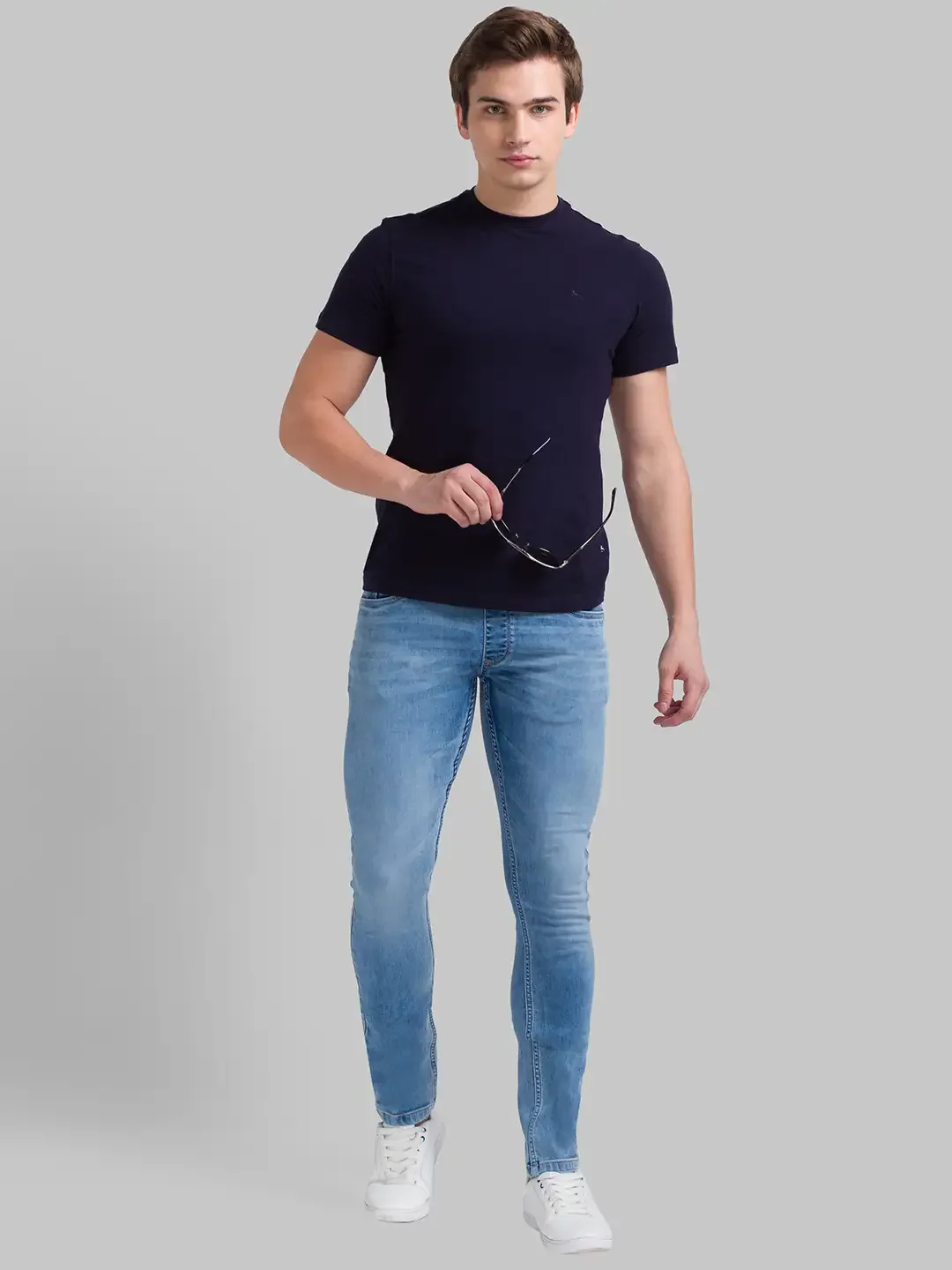 Men Blue Skinny Cropped Fit Dobby Cotton Blend Jeans - Image 4