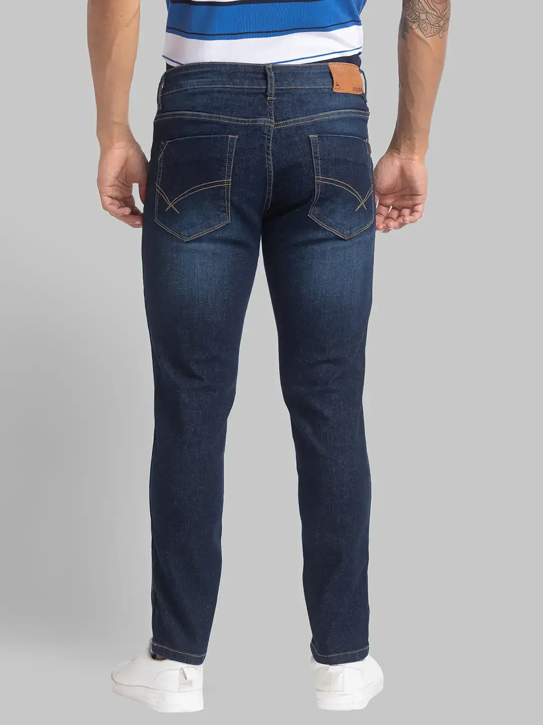 Men Blue Skinny Cropped Fit Plain Cotton Blend Jeans - Image 4