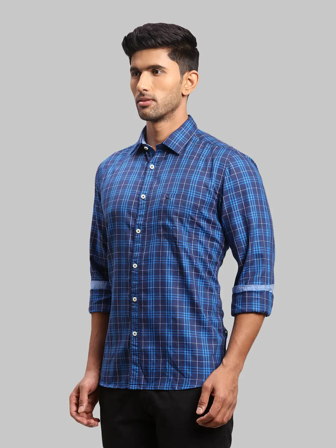 Men Blue Slim Fit Checks Cotton Blend Full Sleeve Shirts - Image 3