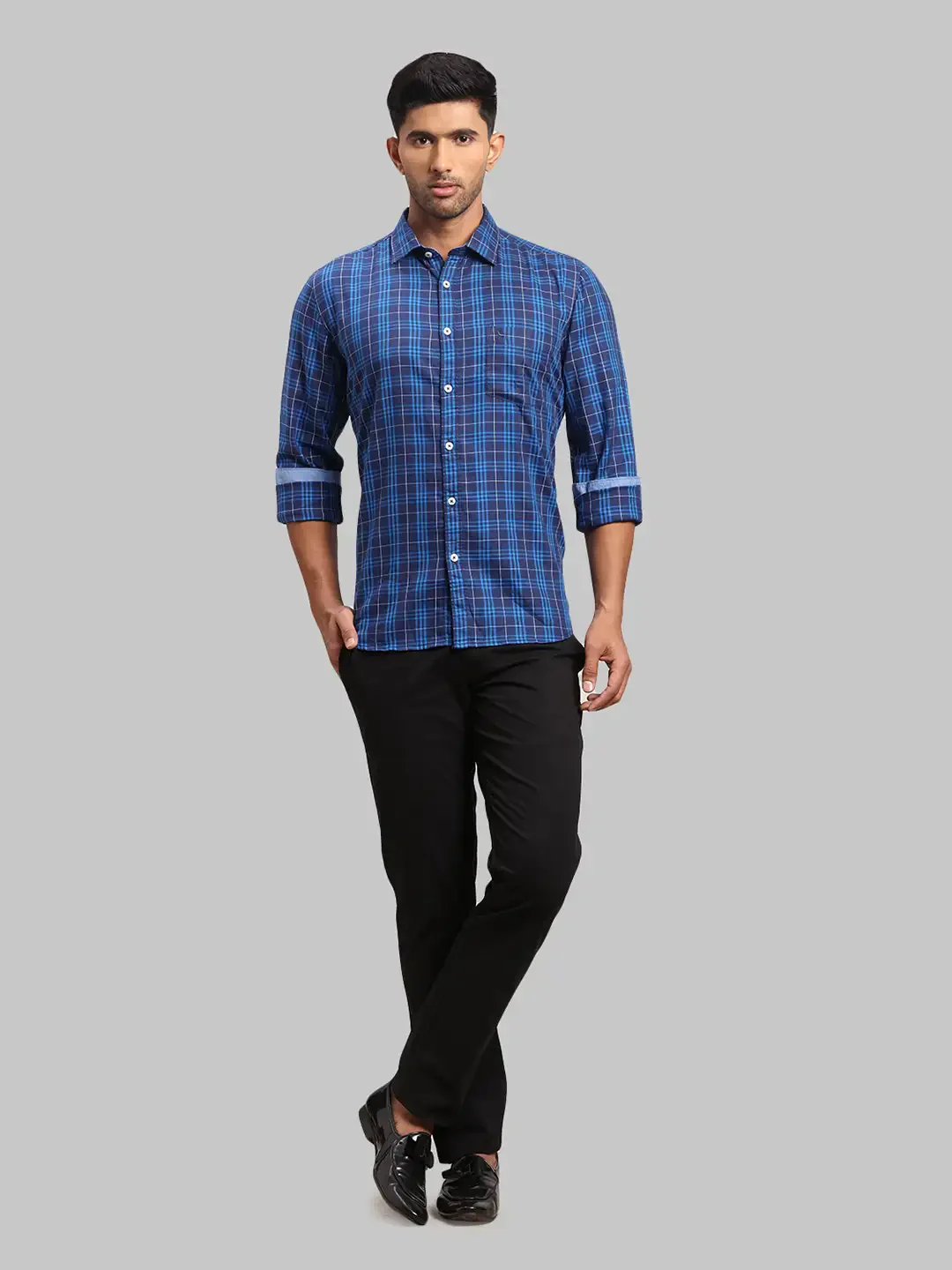 Men Blue Slim Fit Checks Cotton Blend Full Sleeve Shirts - Image 5