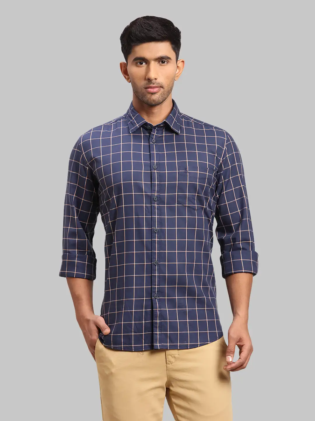 Men Blue Slim Fit Checks Cotton Blend Full Sleeve Shirts