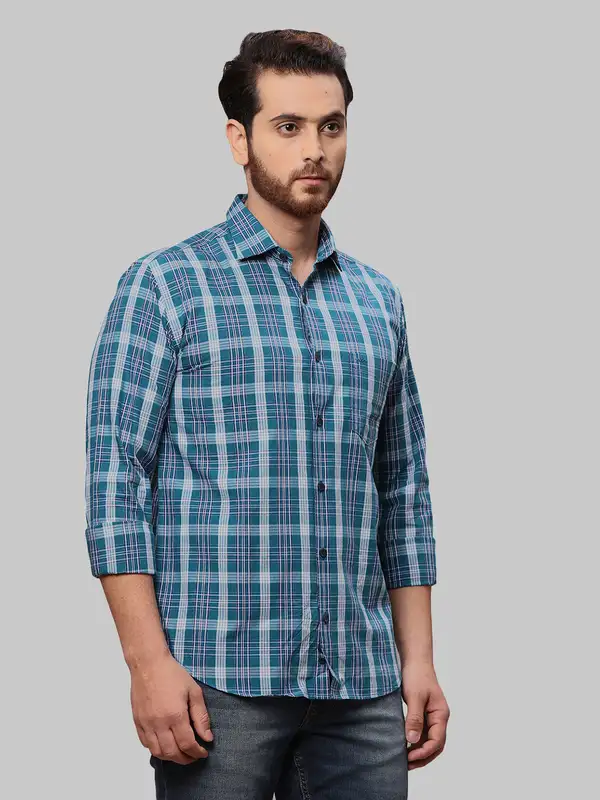Men Blue Slim Fit Checks Cotton Cut Away Collar Shirts - Image 2