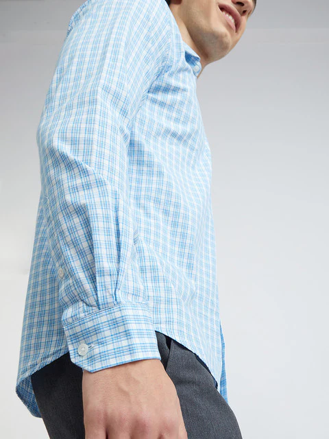 Men Blue Slim Fit Checks Cotton Cut Away Collar Shirts - Image 7