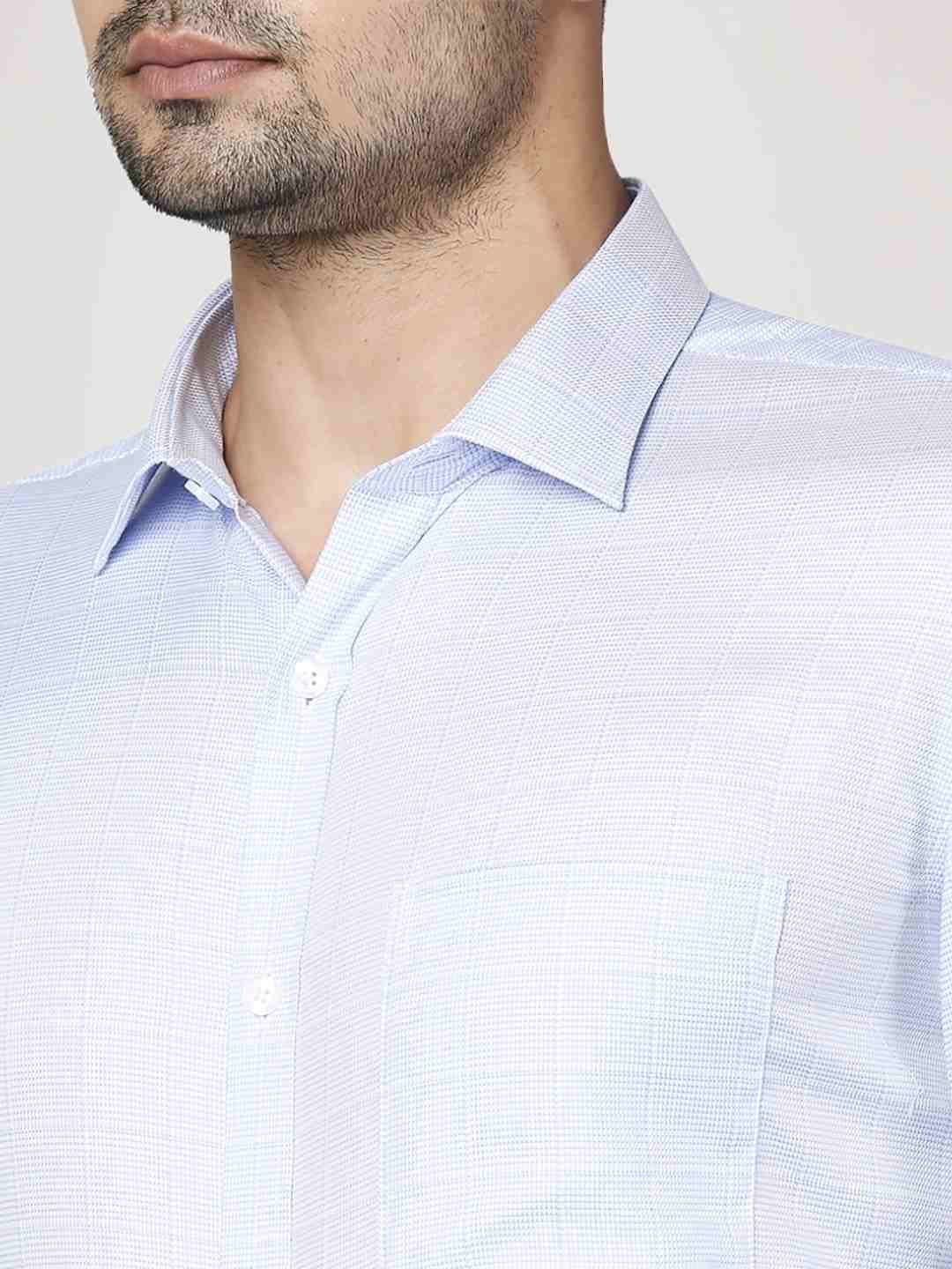 Men Blue Slim Fit Checks Cotton Cut Away Collar Shirts - Image 2