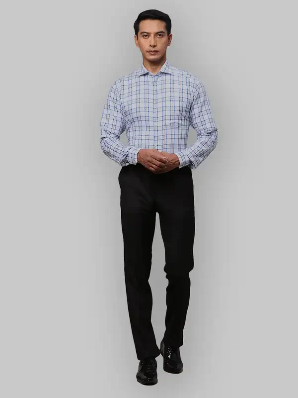 Men Blue Slim Fit Checks Cotton Cut Away Collar Shirts - Image 5
