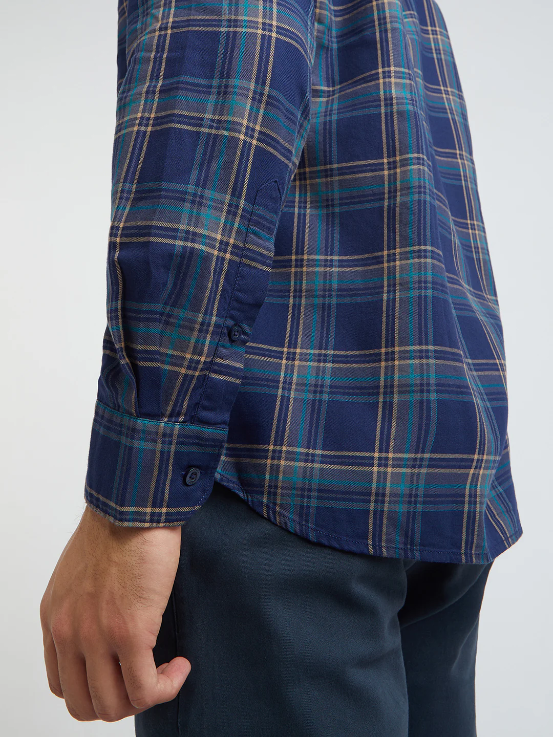 Men Blue Slim Fit Checks Cotton Full Sleeve Shirts - Image 7