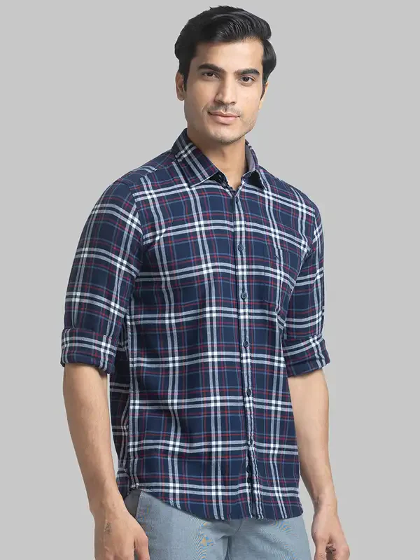 Men Blue Slim Fit Checks Cotton Full Sleeve Shirts - Image 2