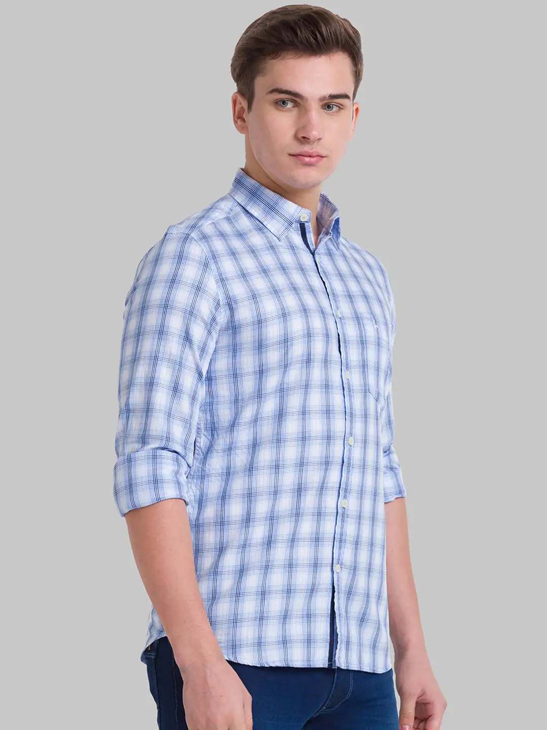 Men Blue Slim Fit Checks Cotton Full Sleeve Shirts - Image 2