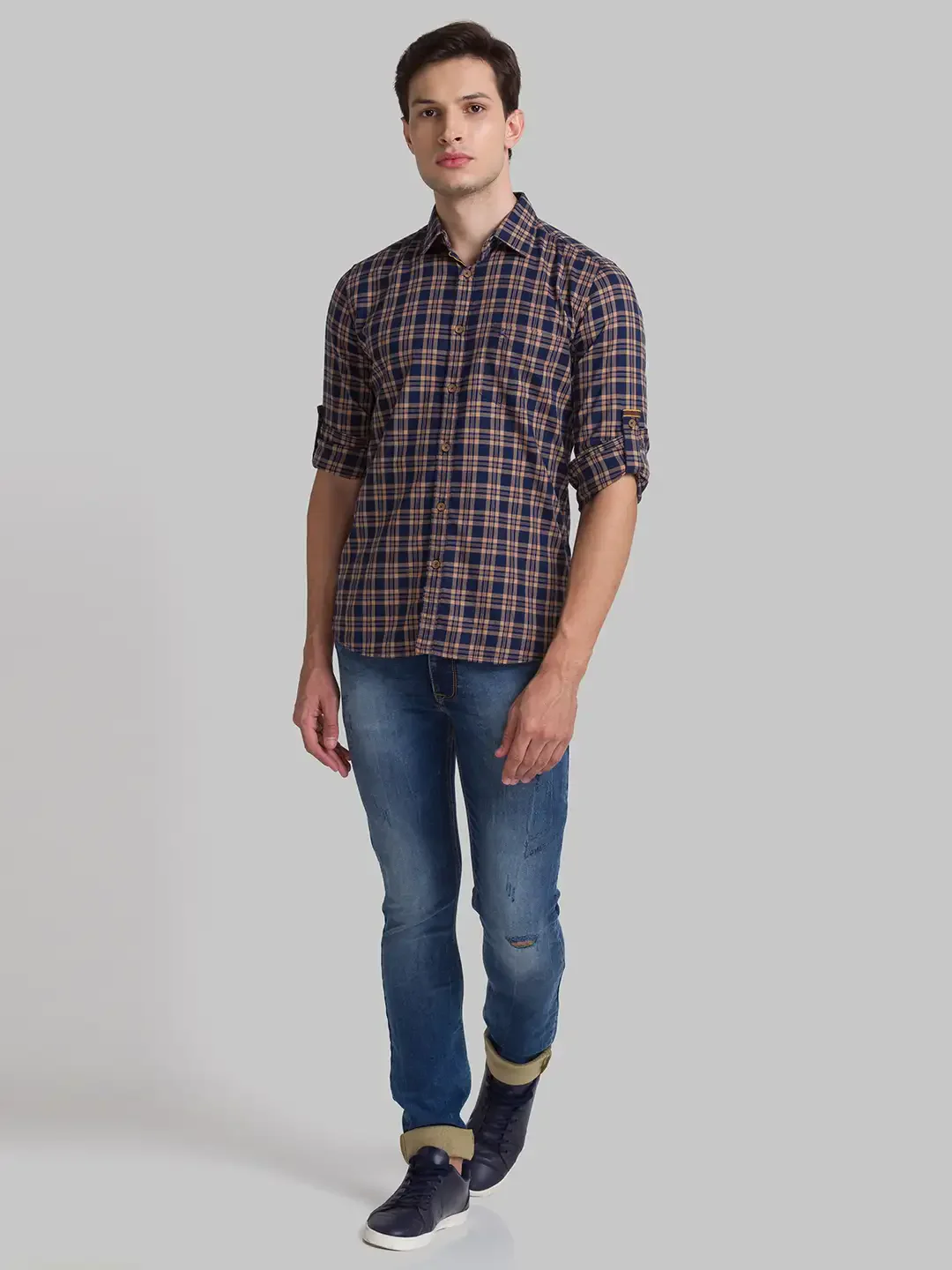 Men Blue Slim Fit Checks Cotton Full Sleeve Shirts - Image 5