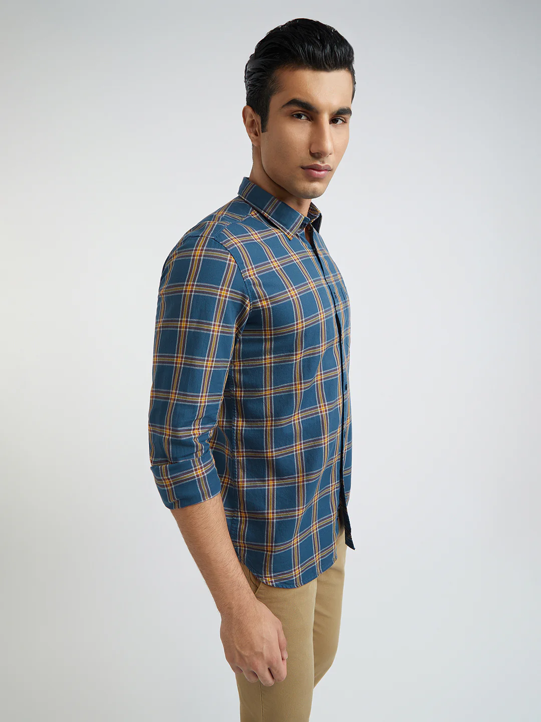 Men Blue Slim Fit Checks Cotton Full Sleeve Shirts - Image 2