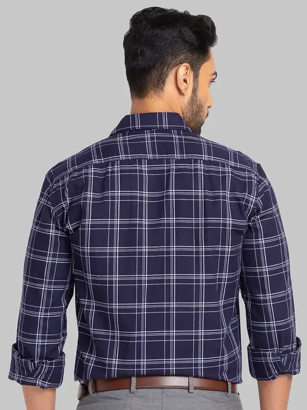 Men Blue Slim Fit Checks Cotton Full Sleeve Shirts - Image 4