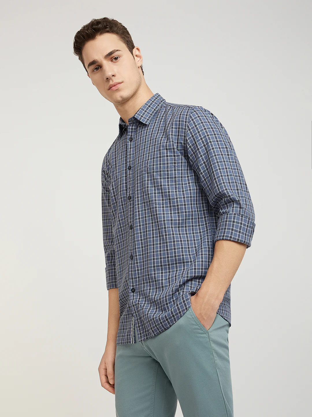 Men Blue Slim Fit Checks Cotton Full Sleeve Shirts - Image 3