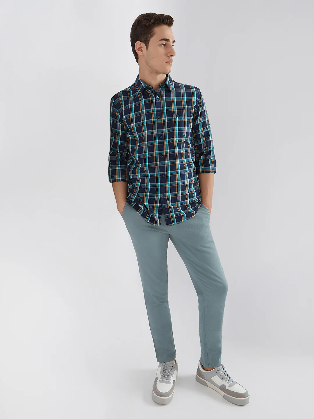 Men Blue Slim Fit Checks Cotton Full Sleeve Shirts - Image 2