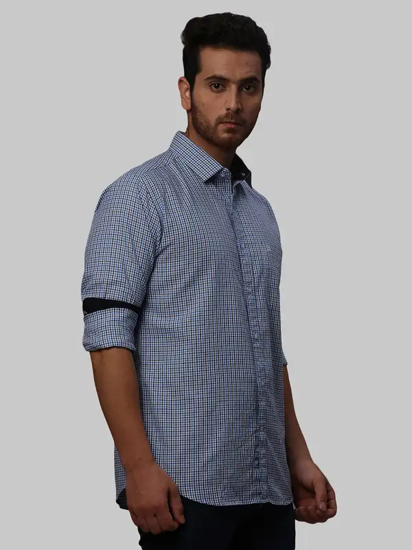 Men Blue Slim Fit Checks Cotton Shirts - Image 2