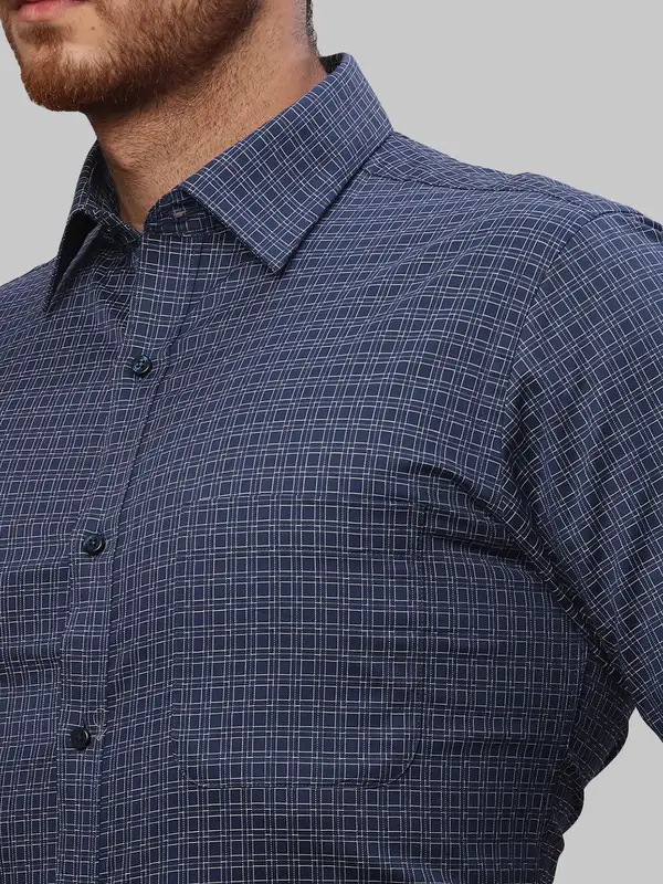 Raymond Men Blue Slim Fit Checks Formal Shirt - Image 7