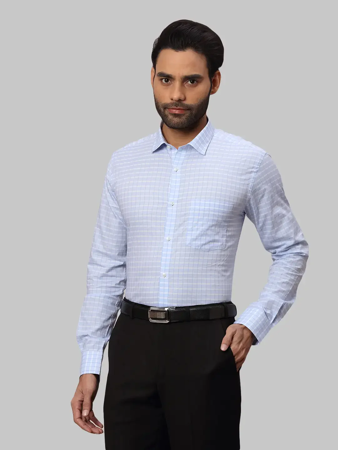Men Blue Slim Fit Checks Cotton Shirts - Image 3