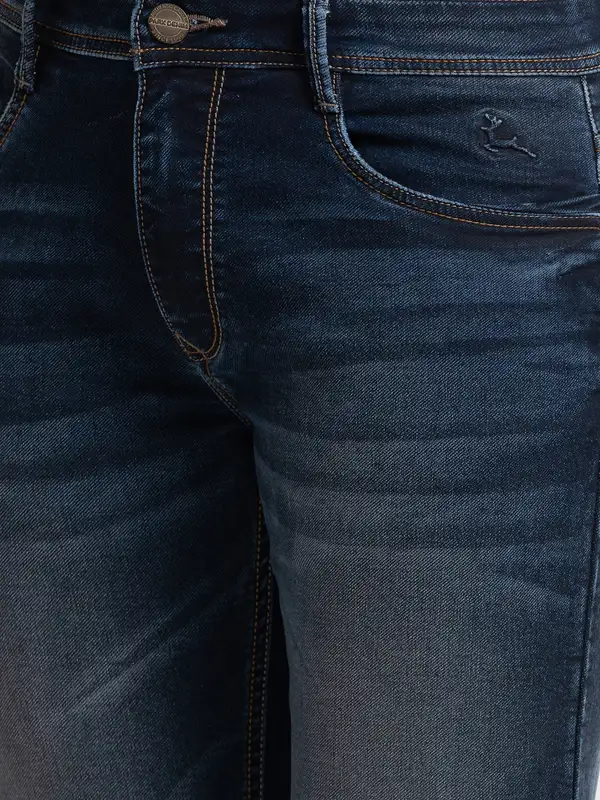 Men Blue Slim Fit Dobby Cotton Blend Jeans - Image 6