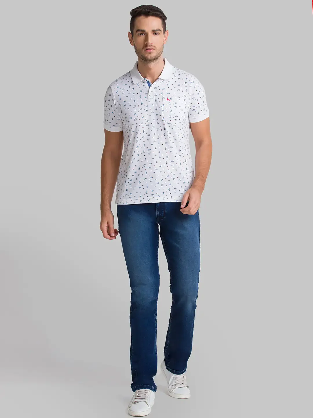 Men Blue Slim Fit Knitted Cotton Blend Jeans - Image 5