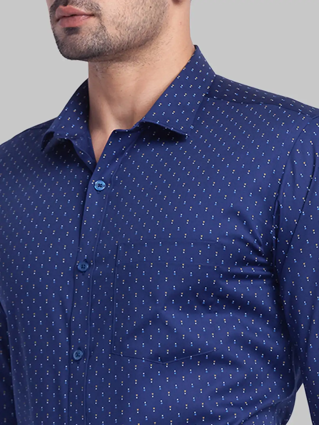 Men Blue Slim Fit Print Cotton Cut Away Collar Shirts - Image 6