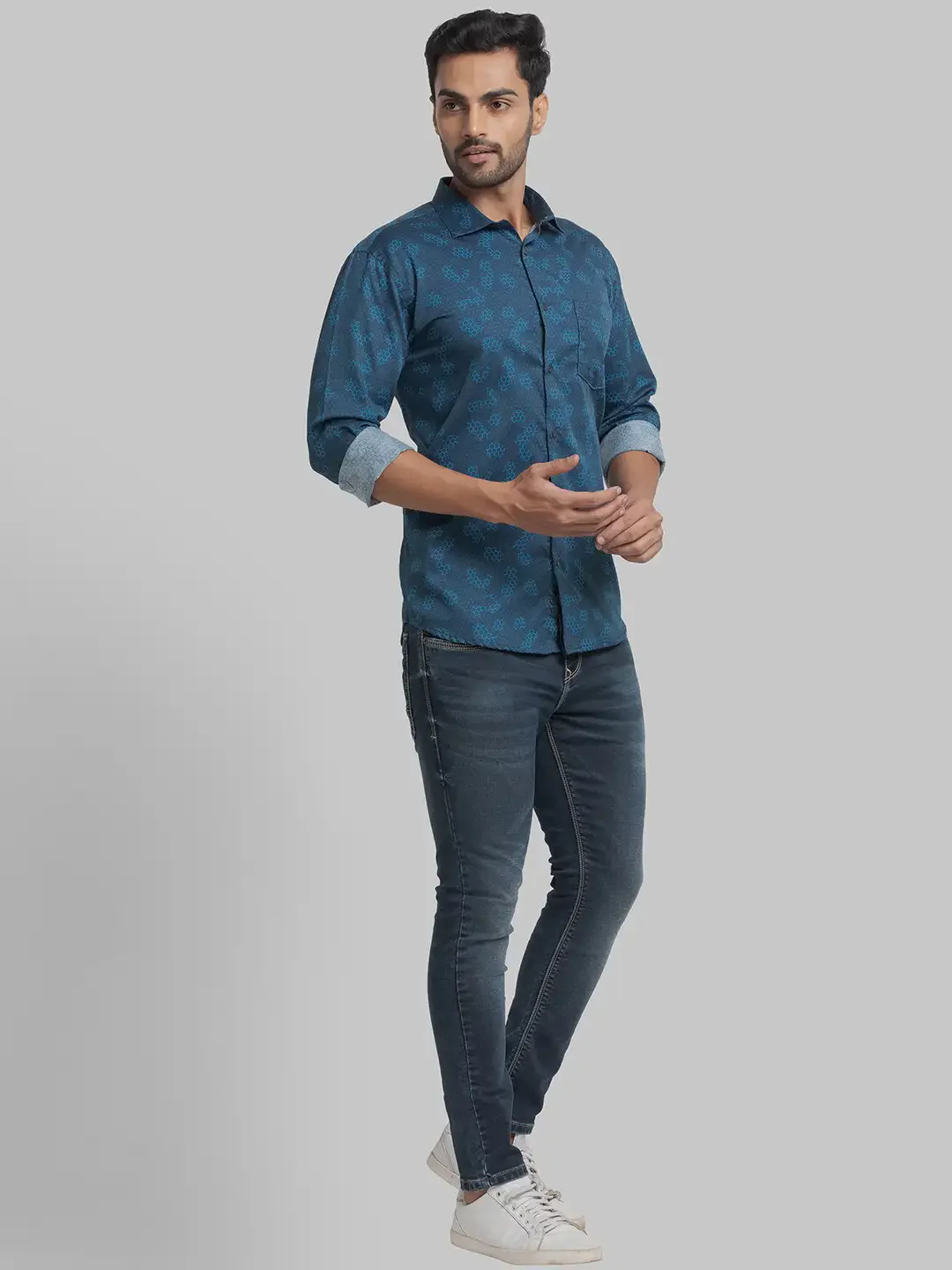 Men Blue Slim Fit Print Cotton Cut Away Collar Shirts - Image 5